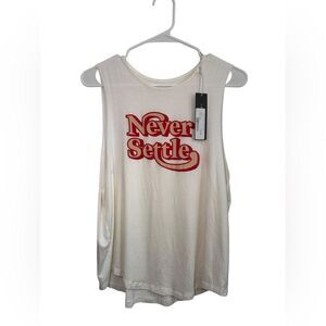 Women's Interval “Never Settle” Top